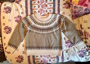 POL Nordic Fair Isle Sweater Beige Cream Cozy Scandinavian Knit Pullover Size S